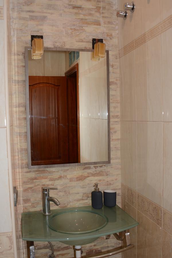 The Confort House San Bartolomé Ngoại thất bức ảnh